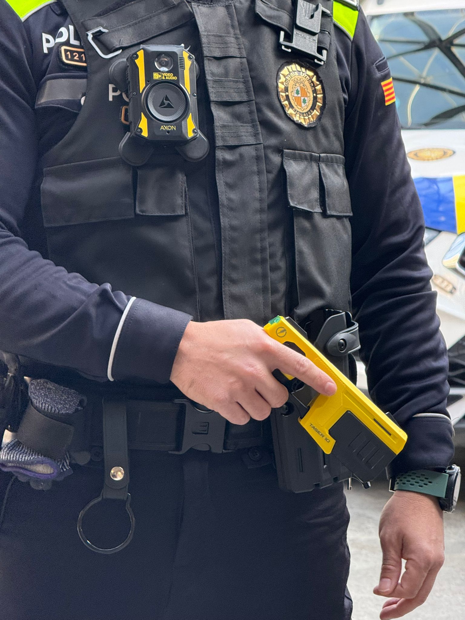 La Guàrdia Urbana de Figueres estrena les noves pistoles Taser 10 ...